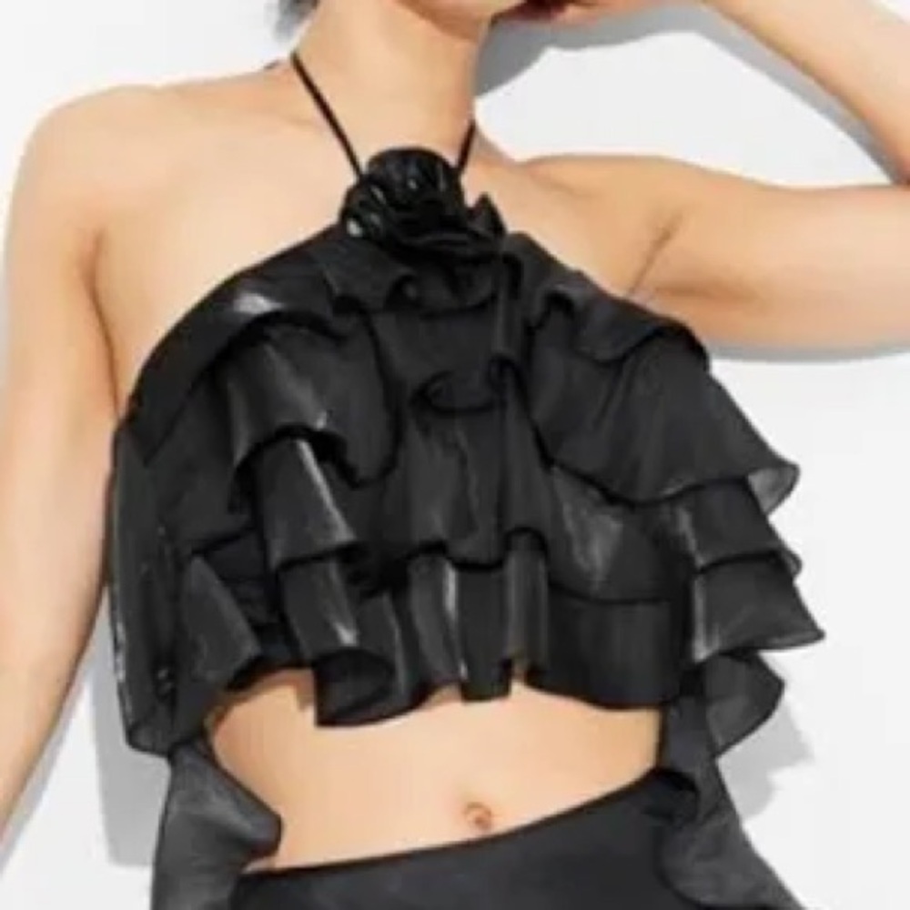 Wild fable satin rosette top and skirt SET